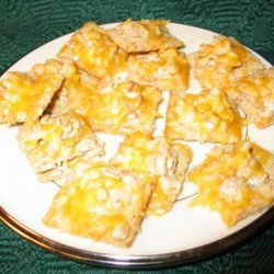 Minced Clam, Cheese Triscuit Cracker Melts
