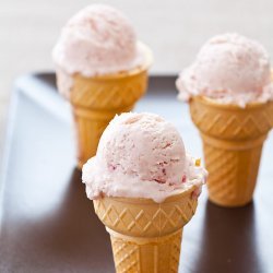 Magic Strawberry Ice Cream
