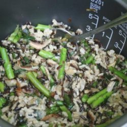 Stir-Fried Wild Rice With Asparagus and Mushrooms