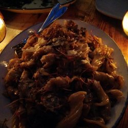 Velvety Pasta With Chicken and Mushrooms