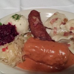 Sausage Rolls With Sauerkraut