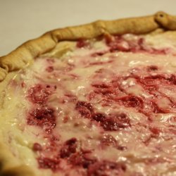 Raspberry Sour Cream Pie