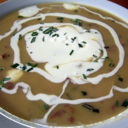 Potato, Leek, and Roasted Garlic Soup