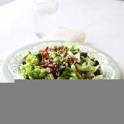 Broccoli Pecan Salad