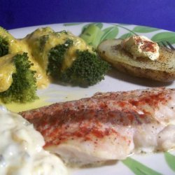 Fish With Broccoli, Baked Potato, and Cheese Sauce (Lite-Bleu)