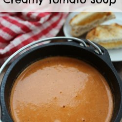 Simple and Creamy Tomato Soup
