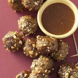 Chicken Meatballs With Sweet Peanut Sauce