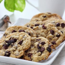 Light Oatmeal Raisin Cookies
