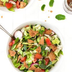 Easy Fattoush Salad