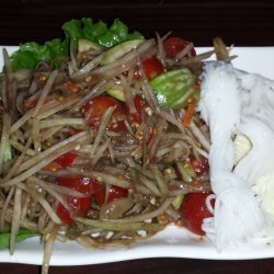 Lao-Style Papaya Salad