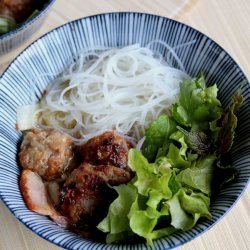 Bun Cha (Vietnamese Pork Meatball and Noodle Salad)