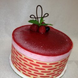 Raspberry Cream Torte