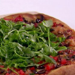 Olive and Arugula Flatbread Pizza Salad