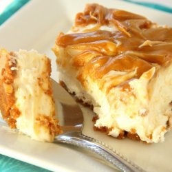 Caramel Swirl-And-Apple Cheesecake