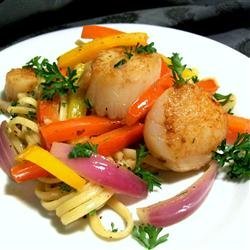 Pan Seared Scallops with Pepper and Onions in Anchovy Oil