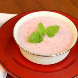 Low-Fat Strawberry Soup