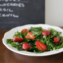 Balsamic Strawberry Salad
