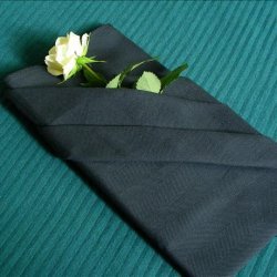 Serviette/Napkin Folding, French Pleat With Pocket