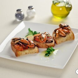 Crostini With Mussels