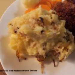 Mashed Potatoes With Golden Brown Onions