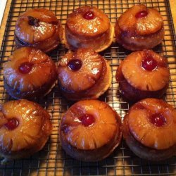 Pineapple Upside-Down Muffins*
