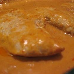 Chicken Breasts in a Sour Cream and Wine Sauce
