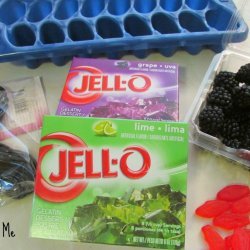 Halloween Jell-O(R) Spiders
