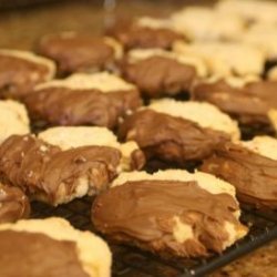 Potato Chip Cookies Dipped in Chocolate