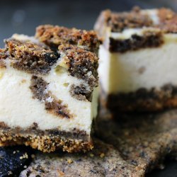 Cookie Cheesecake Squares