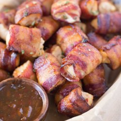Bacon Wrapped  Apricots and Dipping Sauce