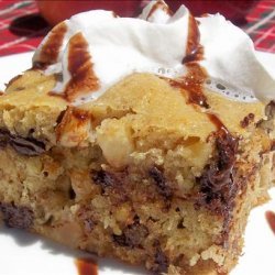 Apple-Chip Snacking Cake