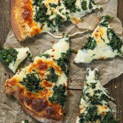 Roasted Garlic-And-Spinach White Pizza