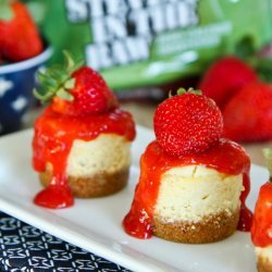 Strawberry Cheesecake Minis