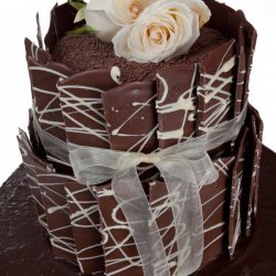 Chocolate Ganache Cake