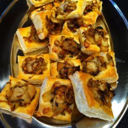 Caramelized Onion Tarts With Apples