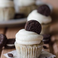 Cookies N Cream Minis Cupcakes