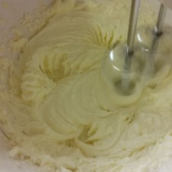 Banana-Sour Cream Cake