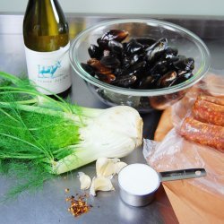 Mussels With Chorizo and Fennel