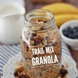 Trail Mix Granola