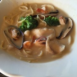 Creamy Seafood Noodles
