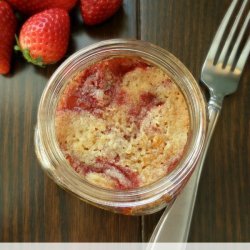 Strawberry Cakes in a Jar