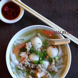 Thai Rice Noodle Soup