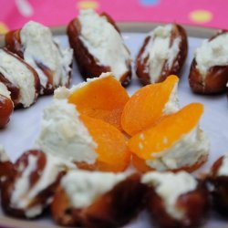 Dates Stuffed With Goat Cheese