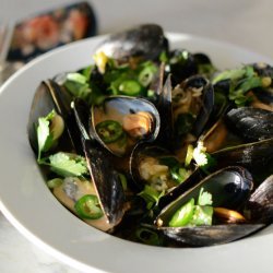 Spicy Curried Mussels