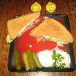 Bacon Lettuce Tomato and Cucumber Sandwich With Serrano Mayo