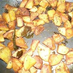 Bengaladumpa Vepudu (Potato Stir-Fry)