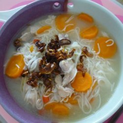 Mee Sua in Chicken and Vegetable Soup
