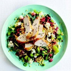 Chicken With Pear and Blue Cheese Salad