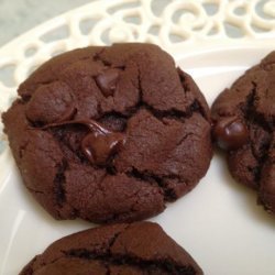 Ring of Fire Chocolate-Chipotle-Chocolate Chip Cookies