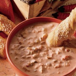 Pepper Jack Crescent Twists With Salsa-Ranch Dip